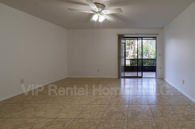 Foto del edificio - 2560 Oak Park Way