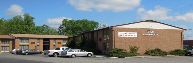 Foto del edificio - 2165 Crain Hwy