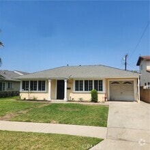 Building Photo - 11413 Horton Ave
