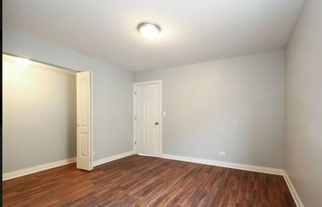 Foto del edificio - 7824 S Greenwood Ave