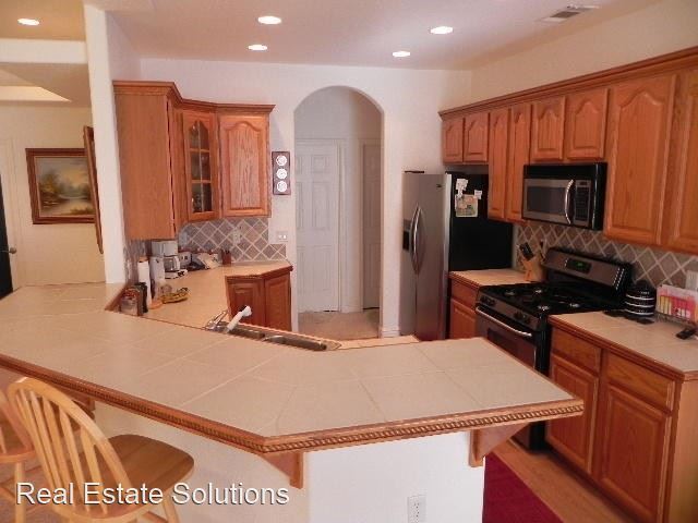 Building Photo - 3 br, 2 bath House - 22137 Riverview Drive