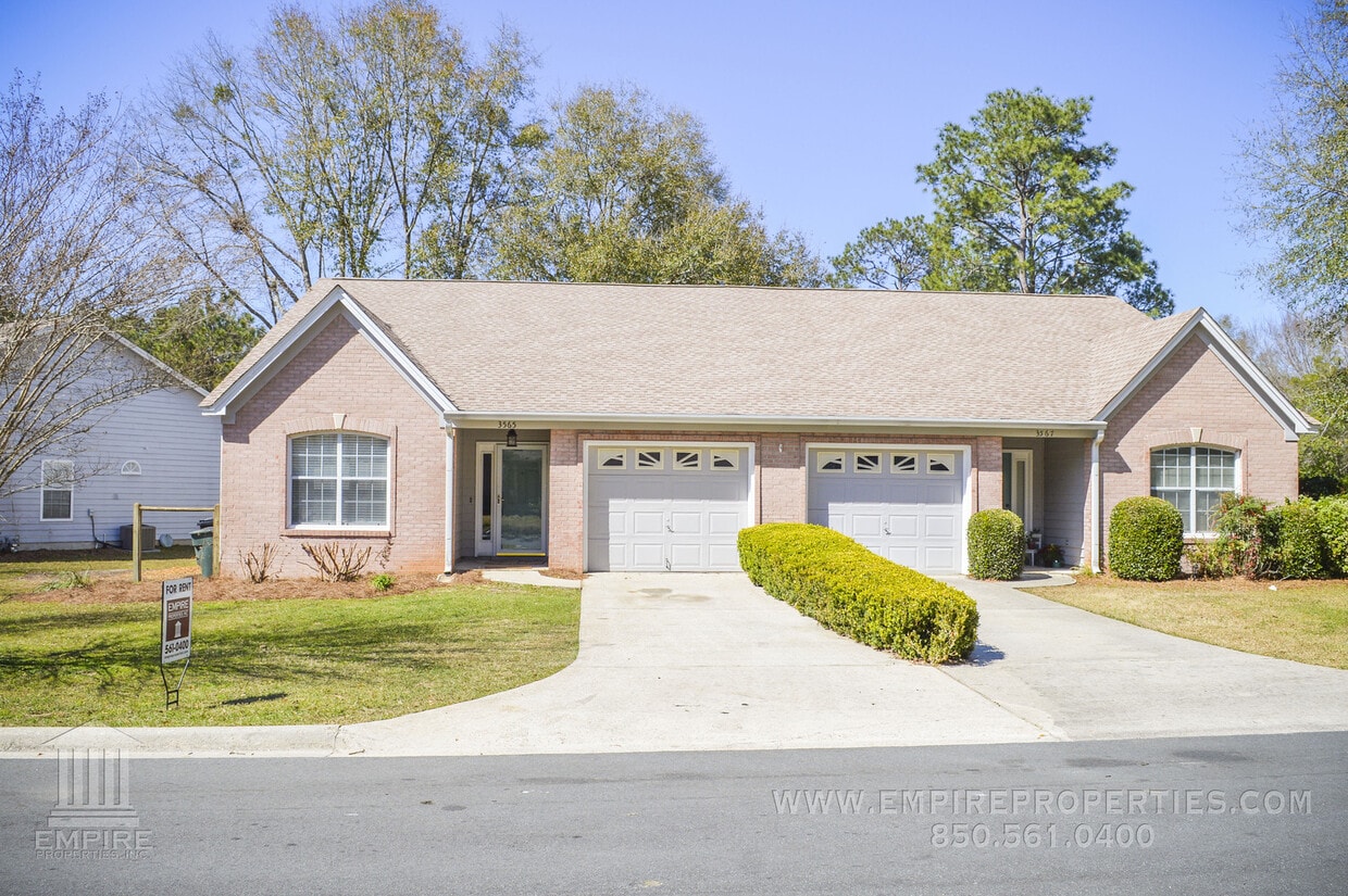 Primary Photo - Spacious Brick Townhome in Killearn Estates