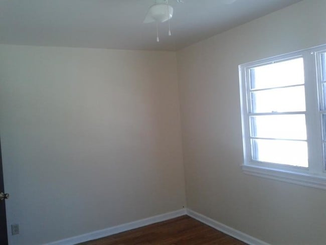 Building Photo - 621 Colfax St