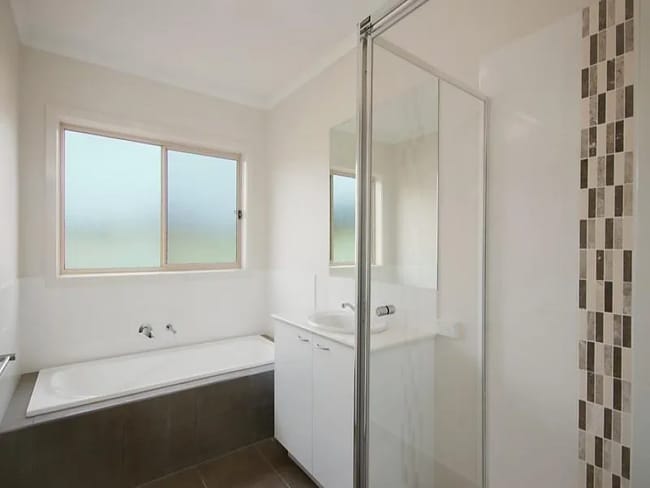 Building Photo - 1841 S Glenn Ave