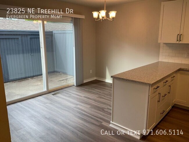 Building Photo - 23825 NE Treehill Dr