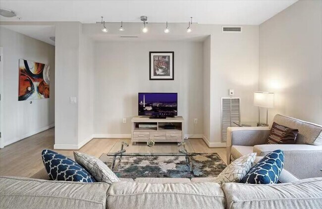Foto del edificio - 1456 H St NW