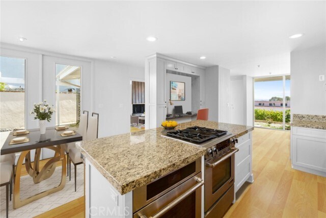 Foto del edificio - 2316 Cliff Dr