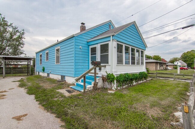 Building Photo - PRE-LEASING