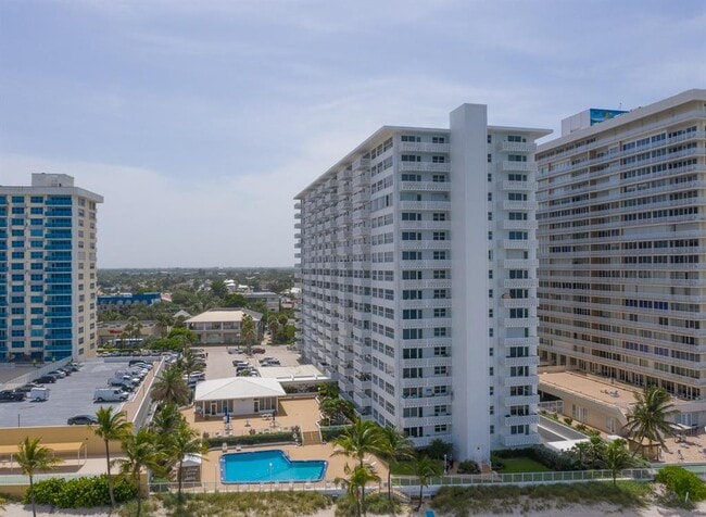 Building Photo - 4010 Galt Ocean Dr