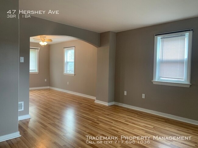 Building Photo - Very Nice 3 Bedroom Town Home