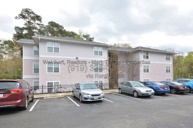 Building Photo - 929 Morreene Rd