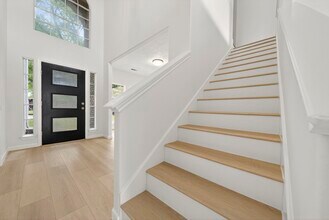 Building Photo - 3315 Berzin Ct