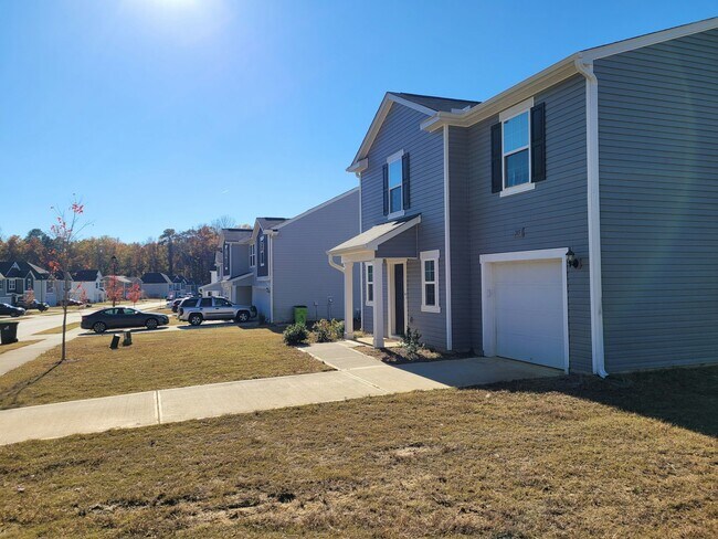 Foto del edificio - 285 Riley Wy