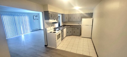 Building Photo - 1023 Shagbark Ct