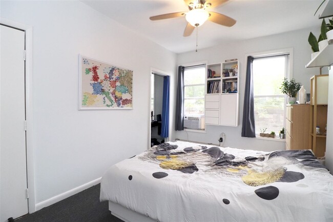Foto del edificio - 318 6th St