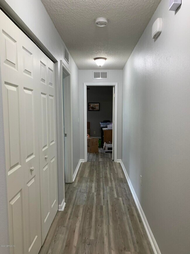 Building Photo - 145 Brays Island Ln