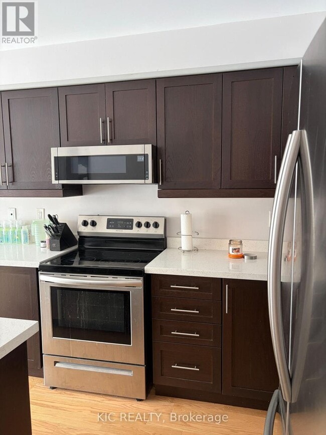 Building Photo - 62 King George Way