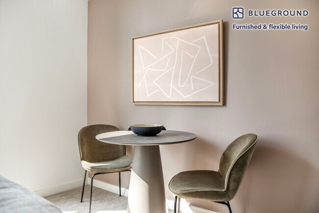 Foto del edificio - 10351 NE 10th St