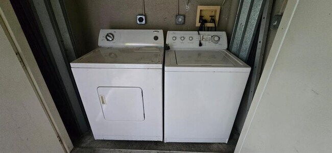 Foto del edificio - 201 SW 116th Ave
