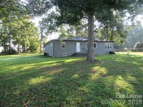 Building Photo - 2378 Reepsville Rd
