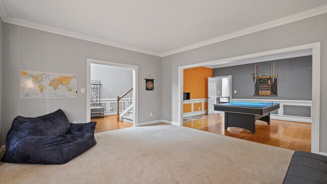 Building Photo - 9102 Laurel Ridge Trl