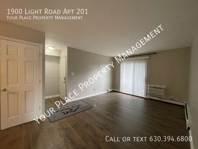 Foto del edificio - 1900 Light Road