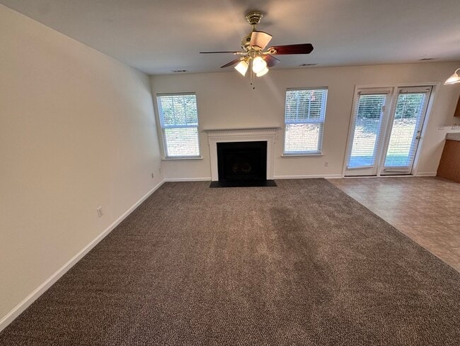 Building Photo - Classic 4-Bedroom Home in McKinley Mill