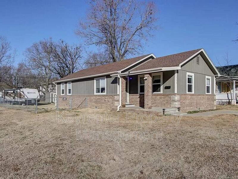 124 S Linden St, Sapulpa, OK 74066 House Rental in Sapulpa, OK