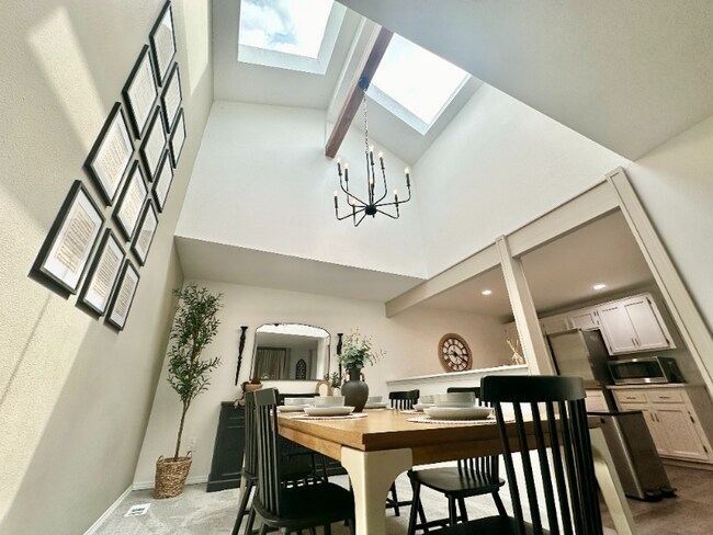 Foto del edificio - 10835 SW Summer Lake Dr