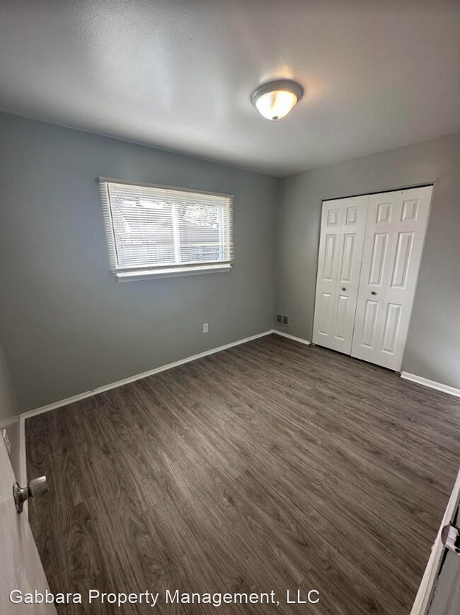 Building Photo - 3 br, 1 bath House - 12736 Georgiana