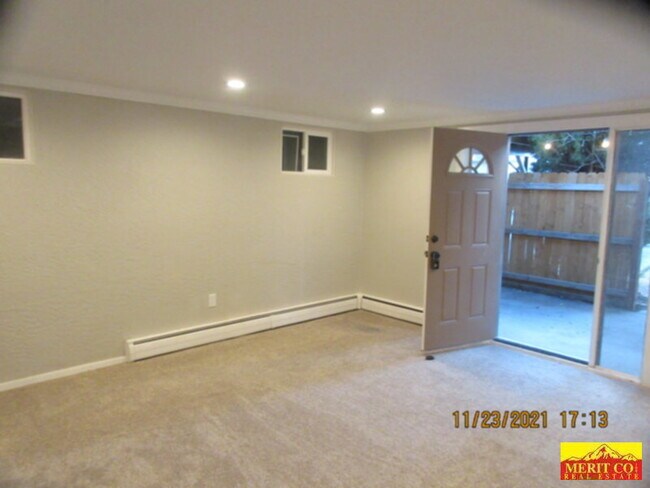 Foto del edificio - 601 Pioneer Ln