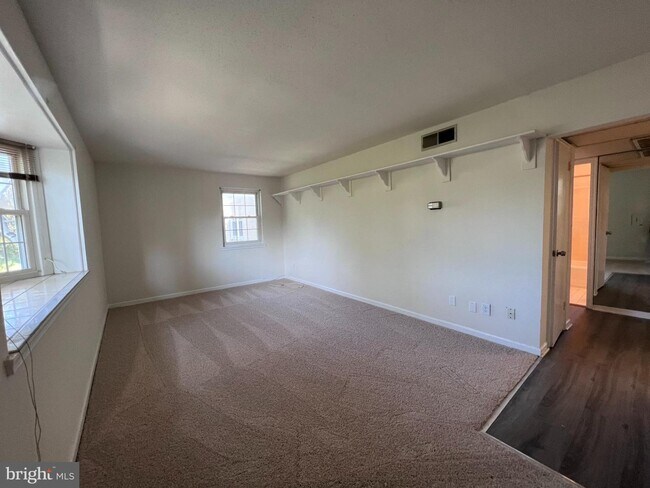 Building Photo - 2915 Willston Pl