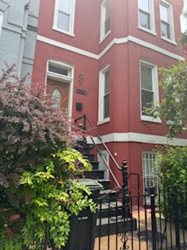Photo - 1403 6th St NW Apartment