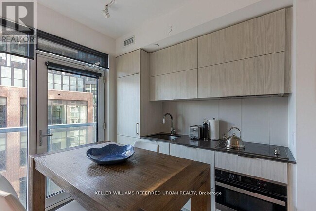 Photo du bâtiment - 20 Richardson St