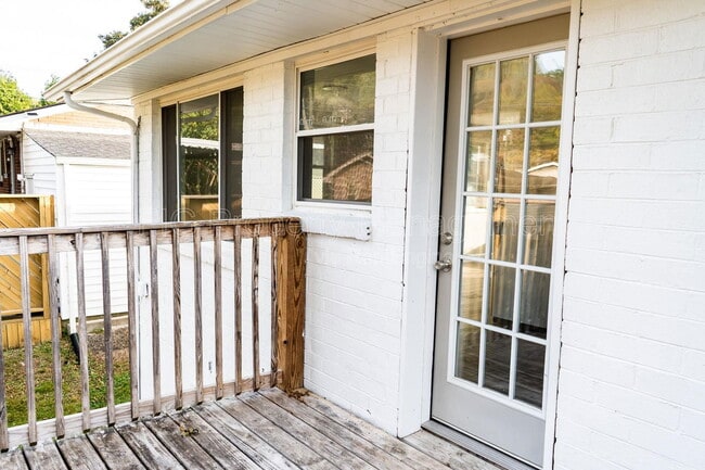 Photo - 3311 Canary Ave Townhome