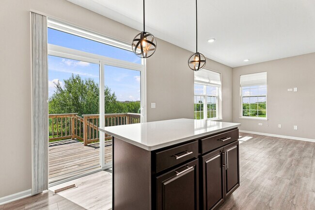 Foto del edificio - 24919 McCormick Way