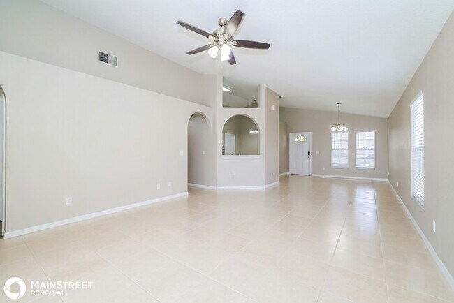 Foto del edificio - 122 GLENEAGLES DR, DAVENPORT, FL 33897