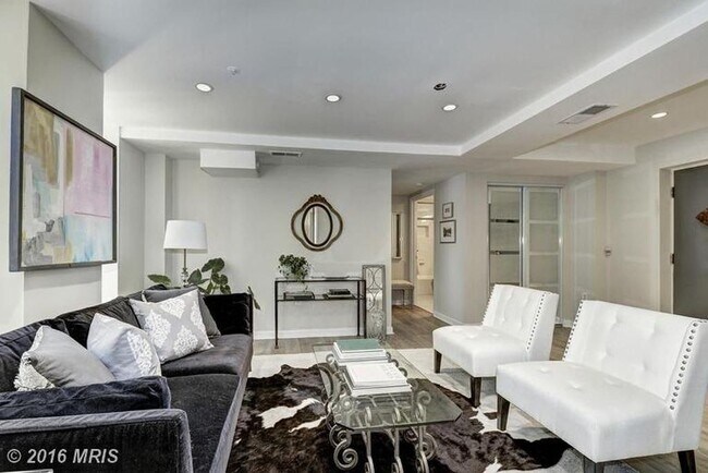 Foto del edificio - Available Now! 2 Bedroom Condo in Adams Mo...