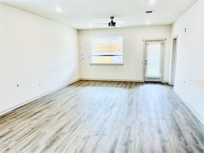 Foto del edificio - 2413 Sisterdale Ln