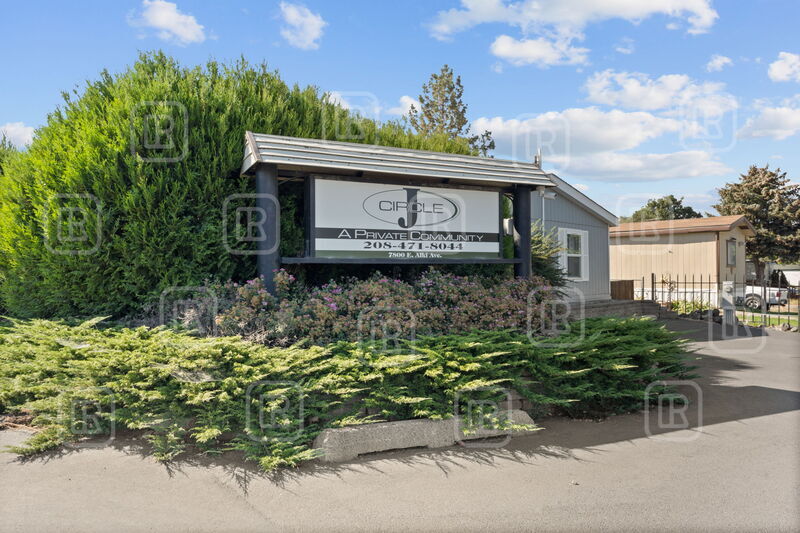 Primary Photo - 7800 E Alki Ave