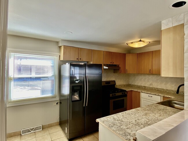 Foto del edificio - 8821 Washington St