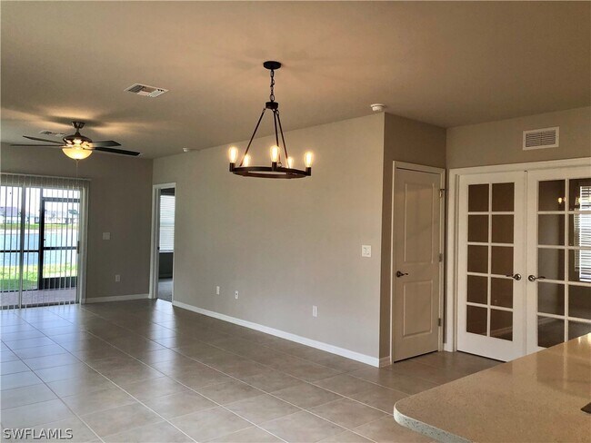 Foto del edificio - 18504 Cronin Sand Ln