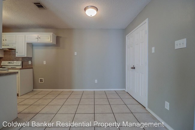 Building Photo - 2417 87th St