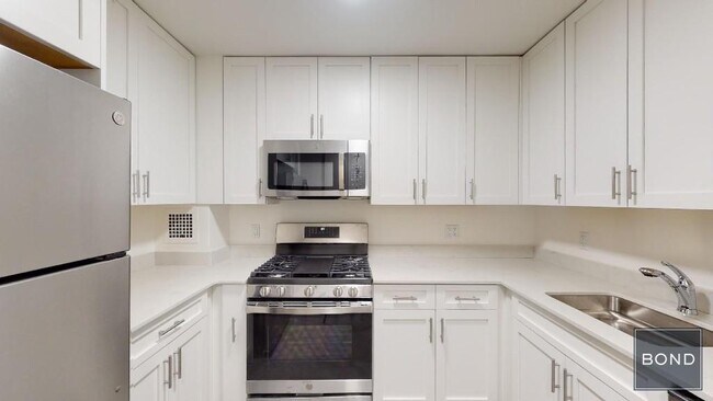 Foto del edificio - 236 E 36th St