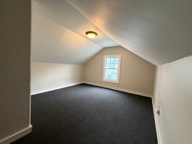 Foto del edificio - 2129 James St