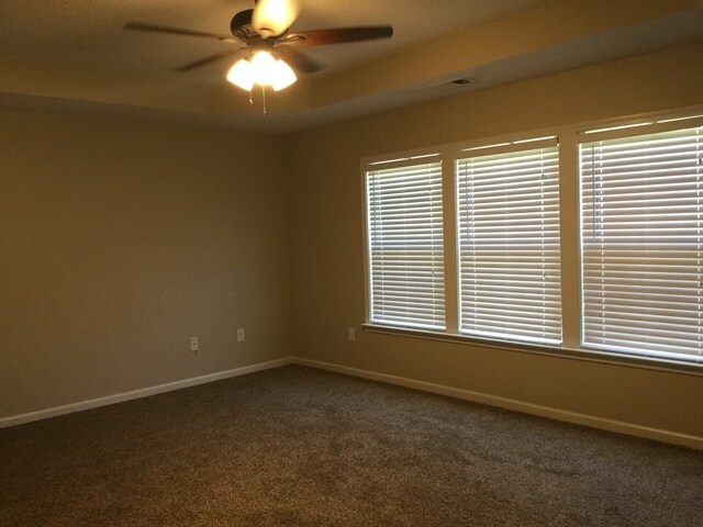 Building Photo - 105 Bay Hill Dr