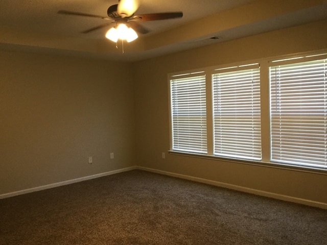 Foto del edificio - 105 Bay Hill Dr