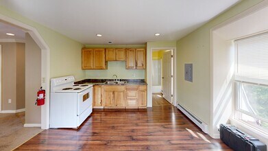Building Photo - 1364 Creamery Rd