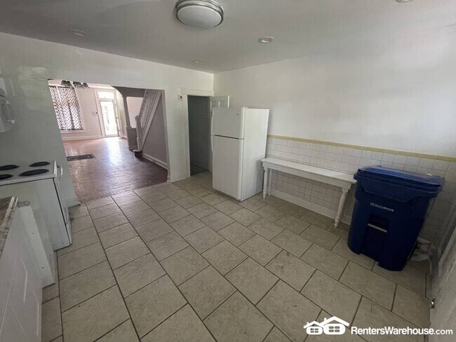 Foto del edificio - 632 E 37th St