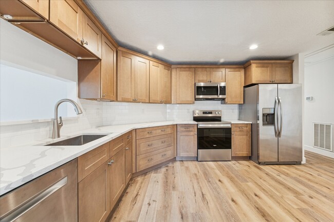Foto del edificio - 16710 Barkentine Ln